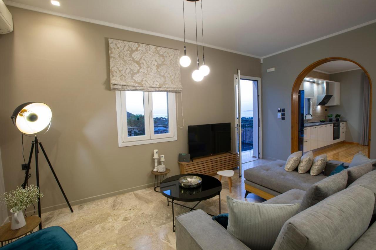 Dimitris - The House Experience Holiday home