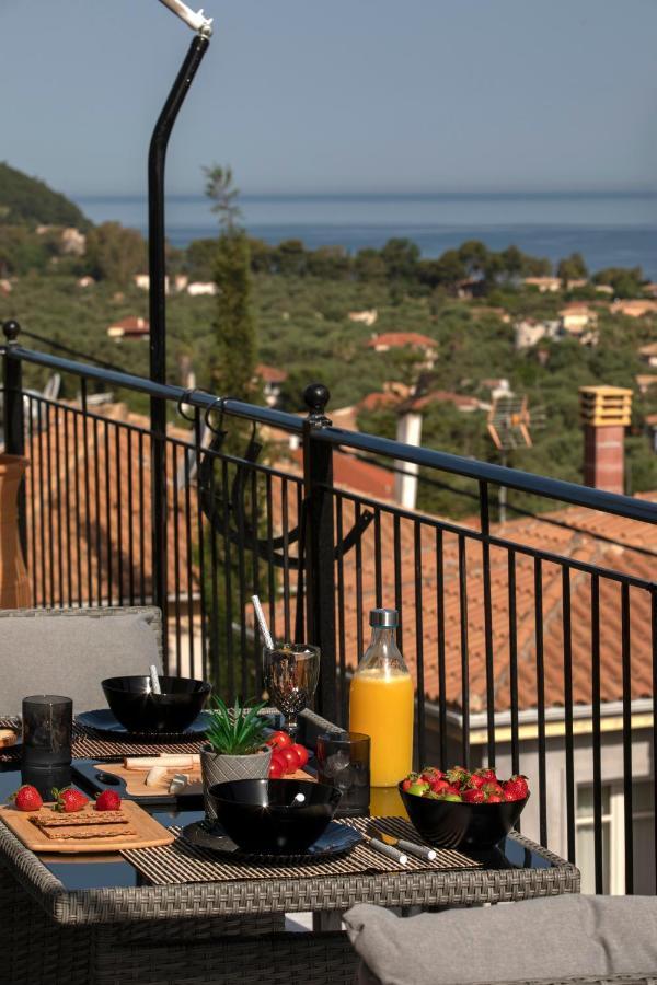 Dimitris - The House Experience Holiday home *
